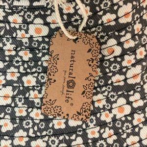 Natural Life floppy bucket hat